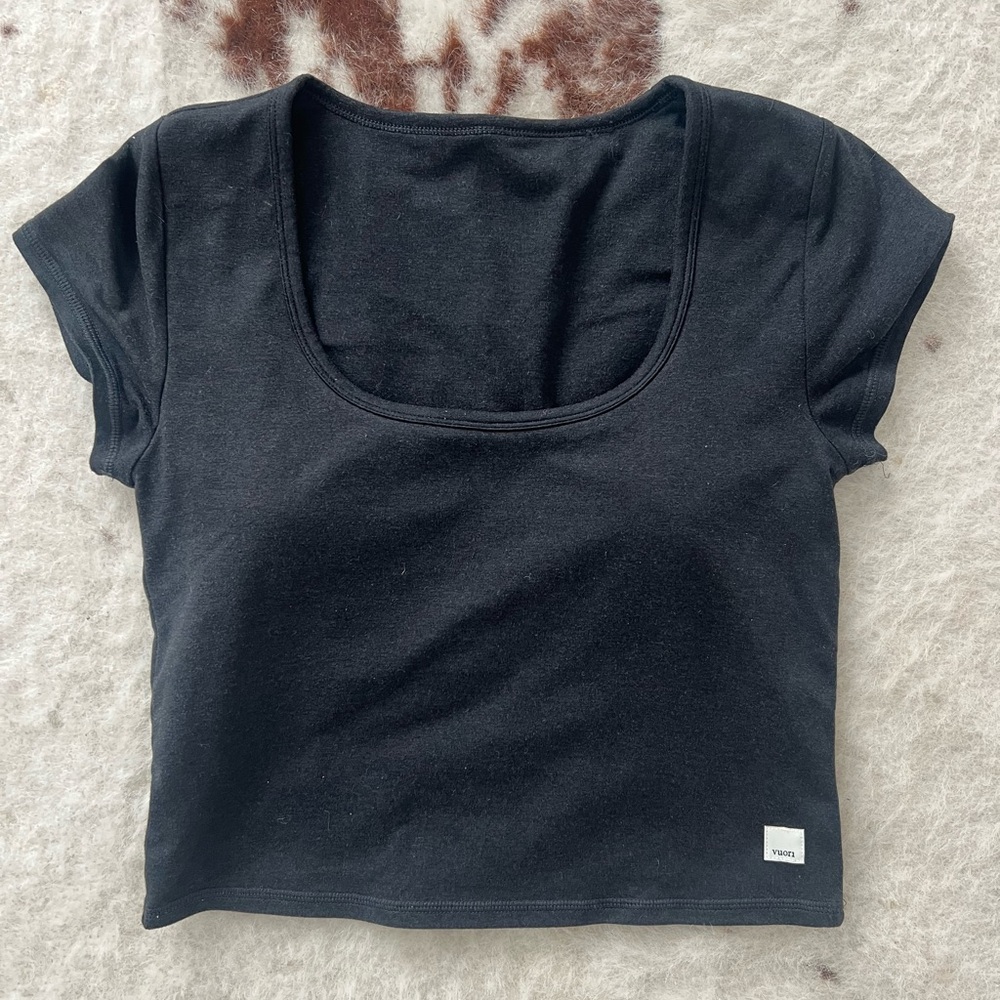 Vuori Baby Tee, Medium, Heather Gray